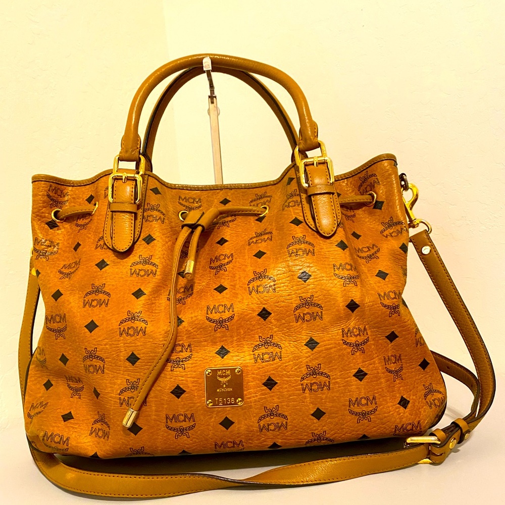 AUTHENTIC MCM VISETOS COGNAC TWOWAY BUCKET BAG